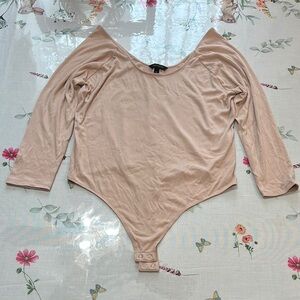 Banana Republic beige ribbed slim fit round neck bodysuit long sleeve size XL